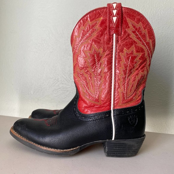 Ariat Kids' Adriano Moraes Bull Rider Western Boot Red & Black Square Toe Kid 4 - Picture 2 of 13